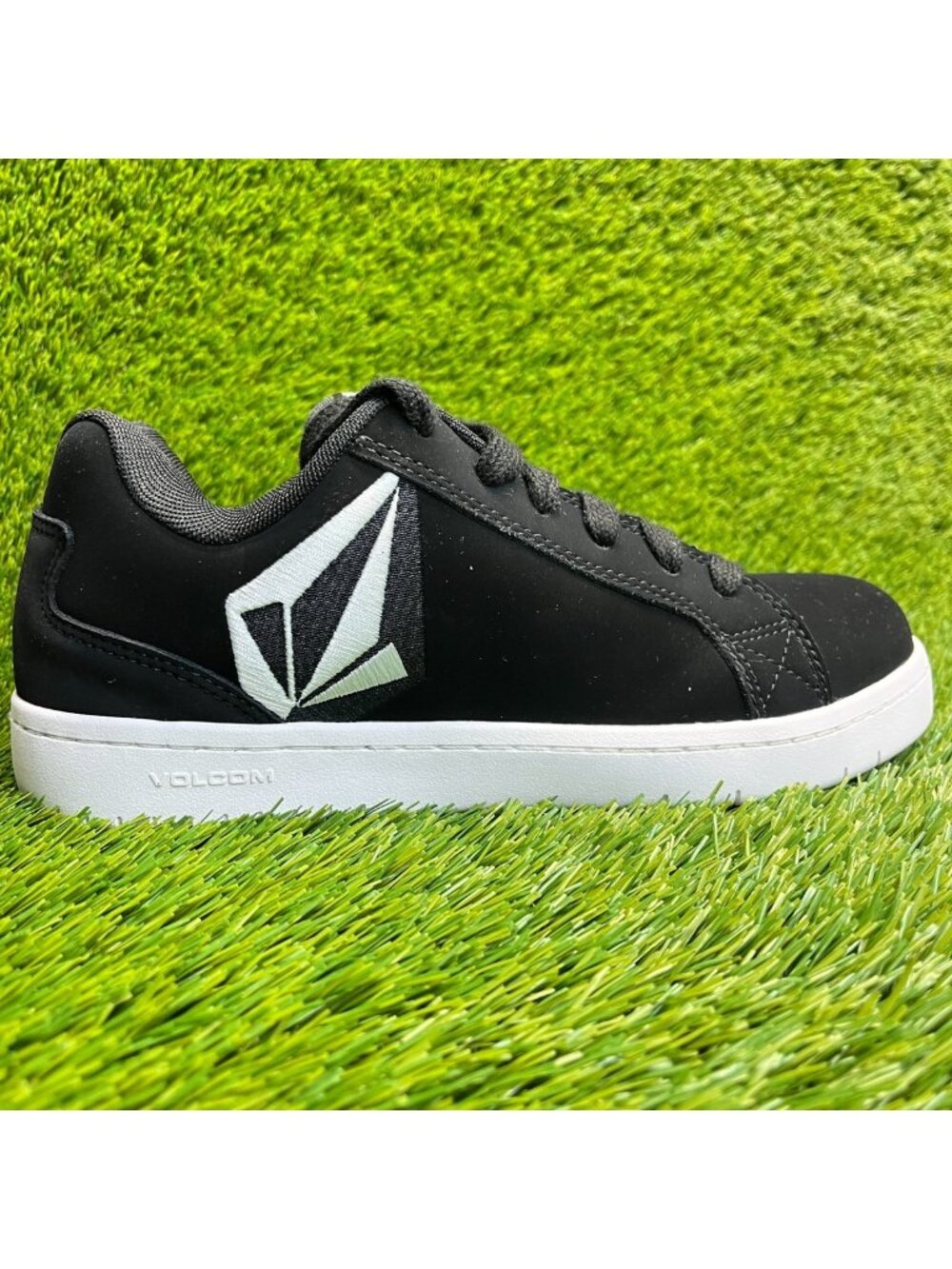 Volcom Stone EH Mens Size 8W Black White Leather Composite Toe Safety Work Shoes